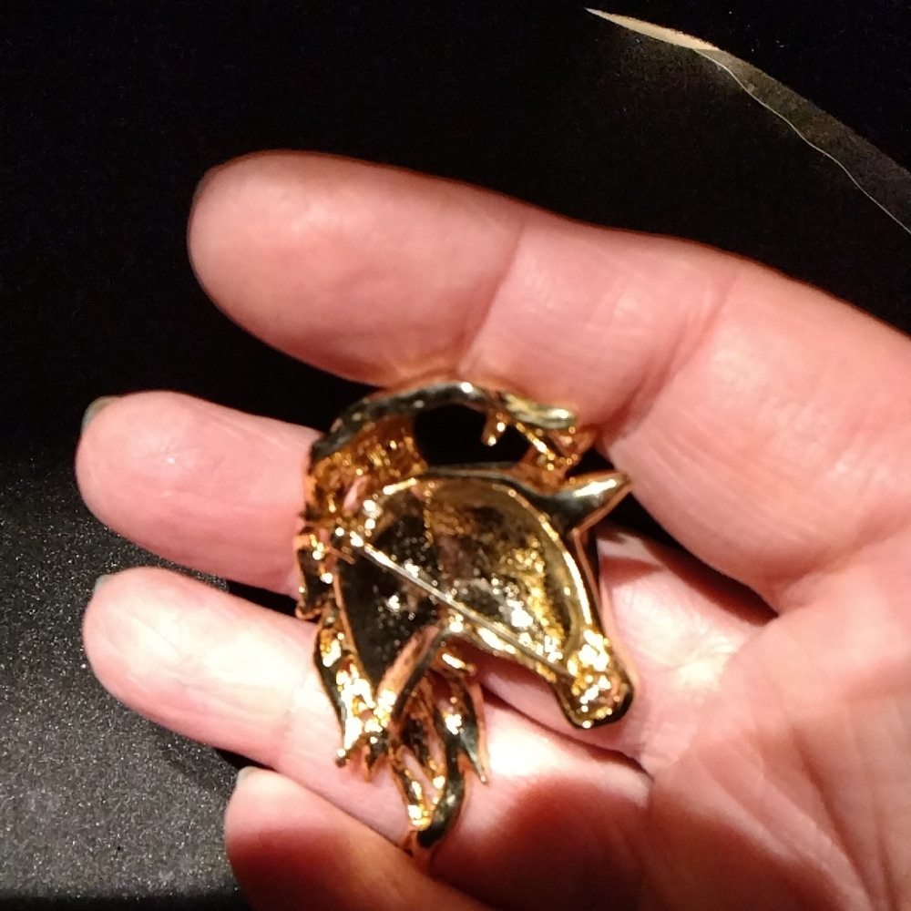 Gold Horse Head Brooch with Black Accents - Picture 4 of 4